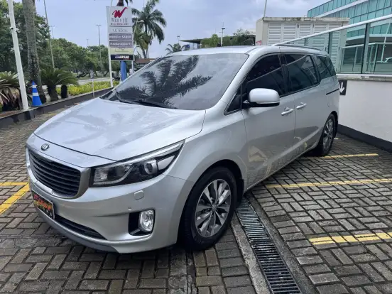 KIA-CARNIVAL-2016