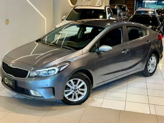 KIA CERATO 1.6 SX 16V FLEX 4P AUTOMÁTICO KIA CERATO 1.6 SX 16V FLEX 4P AUTOMÁTICO