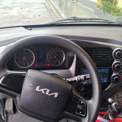 KIA-BONGO-2023
