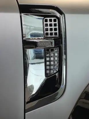 LAND ROVER-DEFENDER-2025