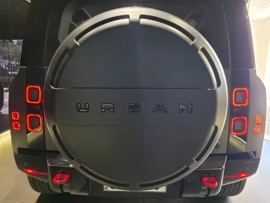 LAND ROVER-DEFENDER-2025