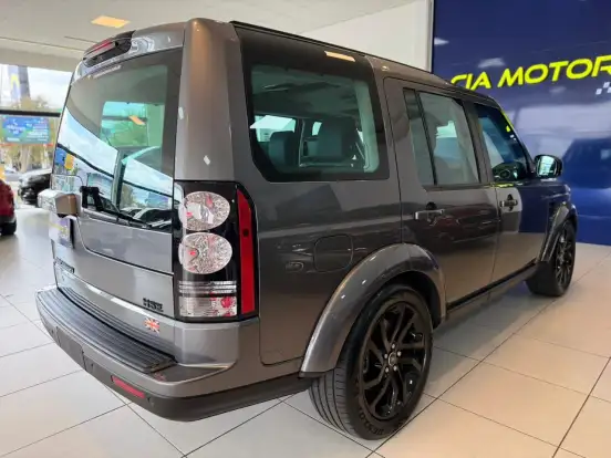 LAND ROVER-DISCOVERY 4-3.0 GRAPHITE 4X4 V6 24V BI-TURBO DIESEL 4P AUTOMÁTICO LAND ROVER-DISCOVERY 4-2015