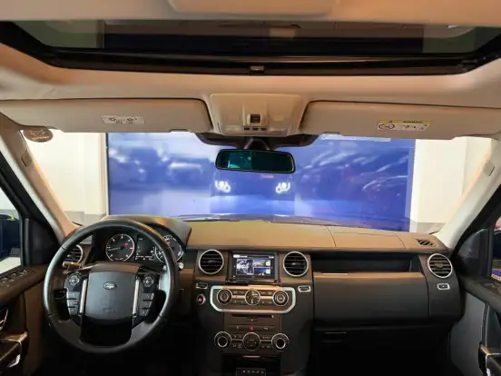 LAND ROVER-DISCOVERY 4-3.0 GRAPHITE 4X4 V6 24V BI-TURBO DIESEL 4P AUTOMÁTICO LAND ROVER-DISCOVERY 4-2015
