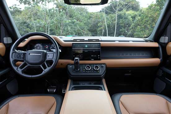 LAND ROVER-DEFENDER-2024