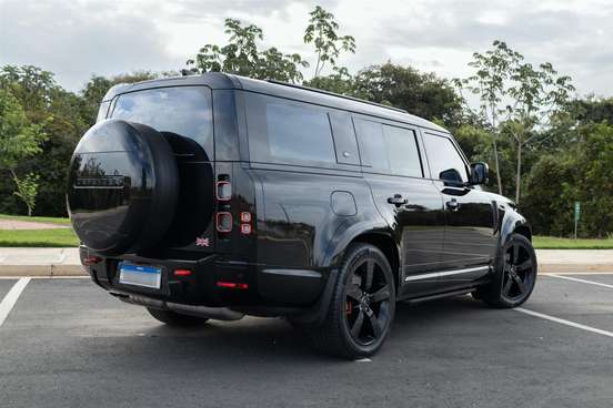 LAND ROVER-DEFENDER-3.0 D300 TURBO DIESEL MHEV 130 X AWD AUTOMÁTICO LAND ROVER-DEFENDER-2024