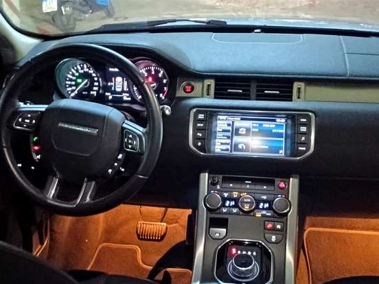 LAND ROVER-RANGE ROVER EVOQUE-2.0 PURE 4WD 16V GASOLINA 4P AUTOMÁTICO LAND ROVER-RANGE ROVER EVOQUE-2014