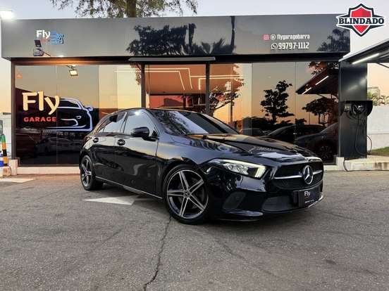 MERCEDES-BENZ-A 250-2019