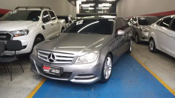 MERCEDES-BENZ C 180 1.6 CGI CLASSIC 16V TURBO GASOLINA 4P AUTOMÁTICO MERCEDES-BENZ C 180 1.6 CGI CLASSIC 16V TURBO GASOLINA 4P AUTOMÁTICO