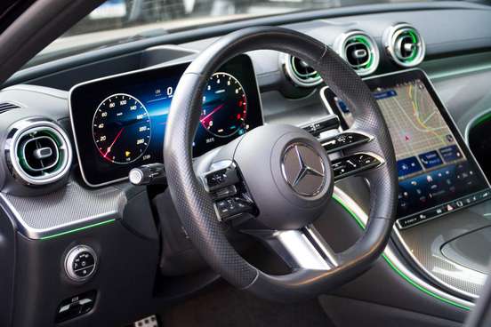 MERCEDES-BENZ-C 300-2024