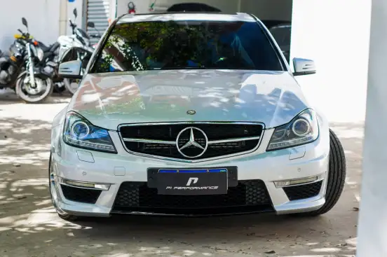 MERCEDES-BENZ-C 63 AMG-2012