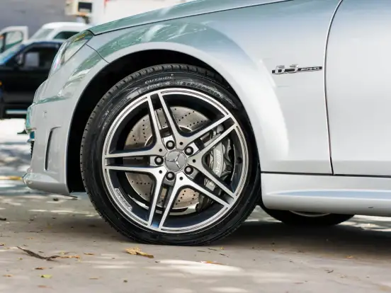 MERCEDES-BENZ-C 63 AMG-6.3 SEDAN V8 GASOLINA 4P AUTOMATICO MERCEDES-BENZ-C 63 AMG-2012