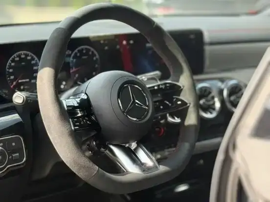 MERCEDES-BENZ-CLA 45 AMG-2.0 CGI GASOLINA S 4MATIC SPEEDSHIFT MERCEDES-BENZ-CLA 45 AMG-2025