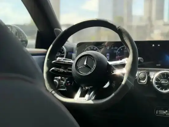 MERCEDES-BENZ-CLA 45 AMG-2025