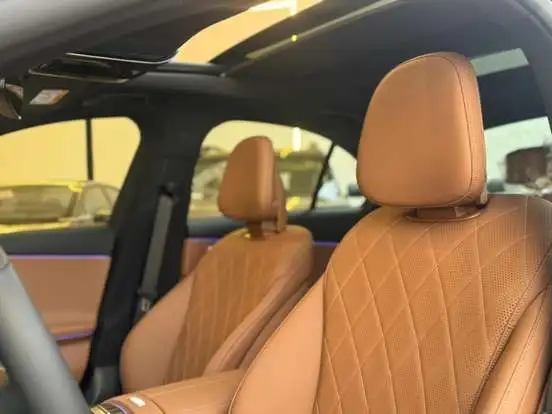 MERCEDES-BENZ-E 300-2.0 MHEV EXCLUSIVE 9G-TRONIC MERCEDES-BENZ-E 300-2025