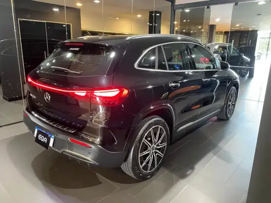 MERCEDES-BENZ-EQA 250-2024