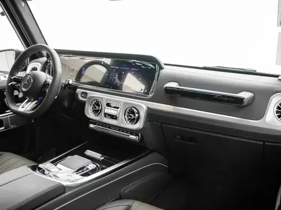 MERCEDES-BENZ-G 63 AMG-4.0 V8 BITURBO MHEV 4MATIC SPEEDSHIFT MERCEDES-BENZ-G 63 AMG-2026