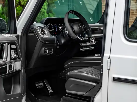MERCEDES-BENZ-G 63 AMG-4.0 V8 BITURBO MHEV MANUFAKTUR 4MATIC SPEEDSHIFT MERCEDES-BENZ-G 63 AMG-2024