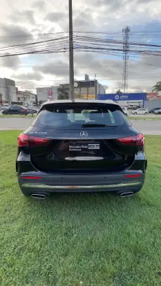 MERCEDES-BENZ-GLA 200-2025