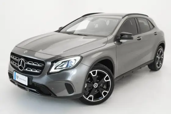 MERCEDES-BENZ GLA 200 1.6 CGI FLEX NIGHT 7G-DCT MERCEDES-BENZ GLA 200 1.6 CGI FLEX NIGHT 7G-DCT