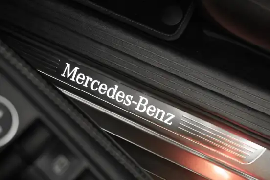 MERCEDES-BENZ-GLA 200-2018