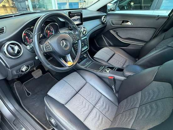 MERCEDES-BENZ-GLA 200-1.6 CGI FLEX STYLE 7G-DCT MERCEDES-BENZ-GLA 200-2019