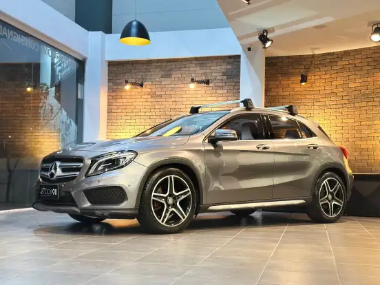 MERCEDES-BENZ-GLA 250-2017
