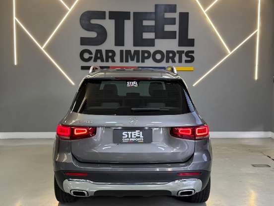MERCEDES-BENZ-GLB 200-2021