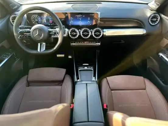 MERCEDES-BENZ-GLB 220-2.0 MHEV PROGRESSIVE 4MATIC 8G-DCT MERCEDES-BENZ-GLB 220-2025