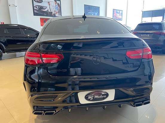 MERCEDES-BENZ-GLE 63 AMG-5.5 V8 TURBO GASOLINA COUPÉ 4MATIC 7G-TRONIC MERCEDES-BENZ-GLE 63 AMG-2018