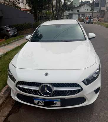 MERCEDES-BENZ-A 200-2019