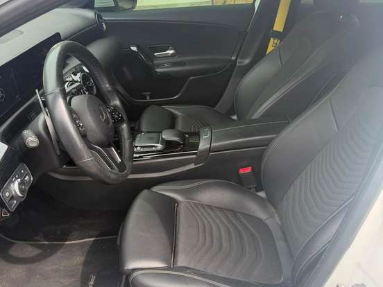 MERCEDES-BENZ-A 200-1.3 CGI GASOLINA STYLE SEDAN 7G-DCT MERCEDES-BENZ-A 200-2019