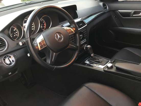 MERCEDES-BENZ-C 180-1.6 CGI SPORT 16V TURBO GASOLINA 4P AUTOMÁTICO MERCEDES-BENZ-C 180-2013