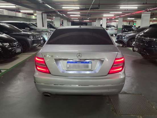 MERCEDES-BENZ-C 200-1.8 CGI AVANTGARDE 16V GASOLINA 4P AUTOMÁTICO MERCEDES-BENZ-C 200-2012