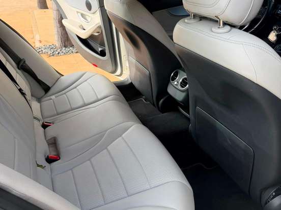 MERCEDES-BENZ-C 200-2.0 CGI AVANTGARDE 16V GASOLINA 4P AUTOMÁTICO MERCEDES-BENZ-C 200-2015