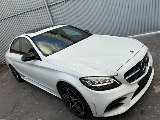 MERCEDES-BENZ-C 300-2019