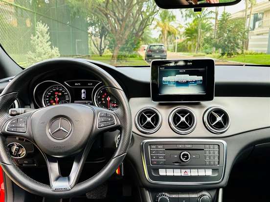 MERCEDES-BENZ-CLA 200-1.6 VISION 16V FLEX 4P AUTOMÁTICO MERCEDES-BENZ-CLA 200-2017