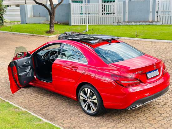 MERCEDES-BENZ-CLA 200-2017