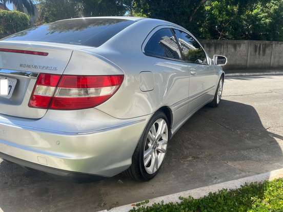 MERCEDES-BENZ-CLC 200 K-2009
