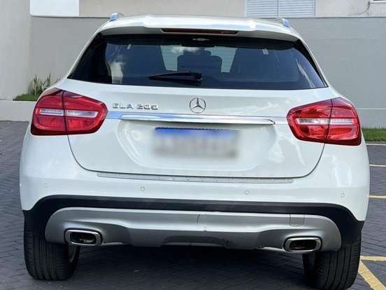 MERCEDES-BENZ-GLA 200-1.6 CGI STYLE 16V TURBO FLEX 4P AUTOMÁTICO MERCEDES-BENZ-GLA 200-2016