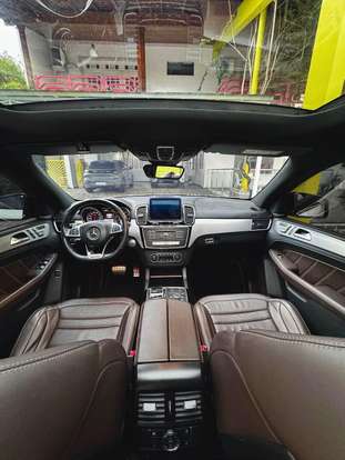 MERCEDES-BENZ-GLE 63 AMG-5.5 V8 TURBO GASOLINA COUPÉ 4MATIC 7G-TRONIC MERCEDES-BENZ-GLE 63 AMG-2017