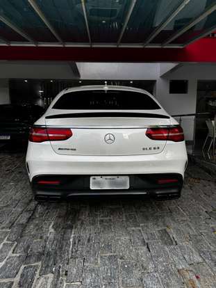 MERCEDES-BENZ-GLE 63 AMG-5.5 V8 TURBO GASOLINA COUPÉ 4MATIC 7G-TRONIC MERCEDES-BENZ-GLE 63 AMG-2017