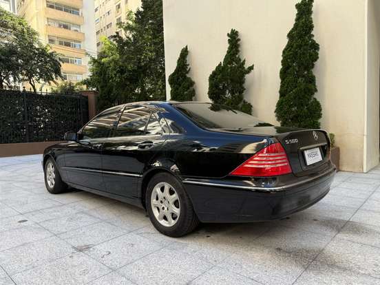 MERCEDES-BENZ-S 500-5.5 L SEDAN V8 GASOLINA 4P AUTOMÁTICO MERCEDES-BENZ-S 500-2000