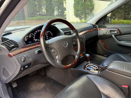 MERCEDES-BENZ-S 500-5.5 L SEDAN V8 GASOLINA 4P AUTOMÁTICO MERCEDES-BENZ-S 500-2000