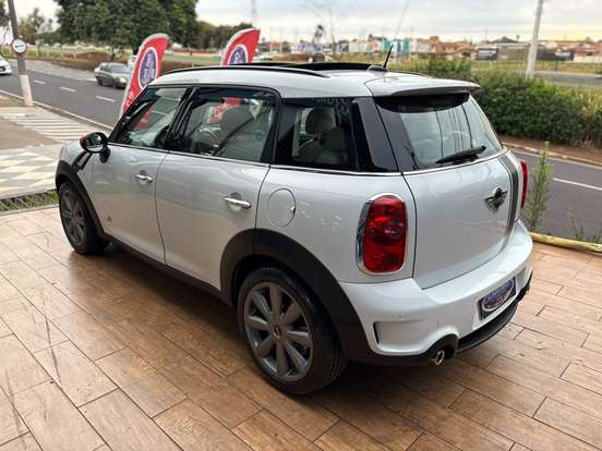 MINI-COUNTRYMAN-1.6 S ALL4 4X4 16V 184CV TURBO GASOLINA 4P AUTOMÁTICO MINI-COUNTRYMAN-2011