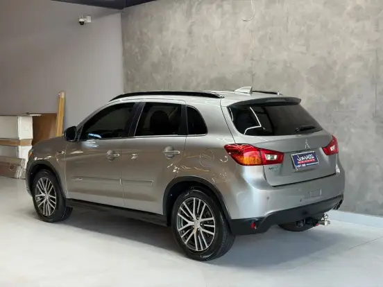 MITSUBISHI-ASX-2.0 AWD 16V FLEX 4P AUTOMÁTICO MITSUBISHI-ASX-2018