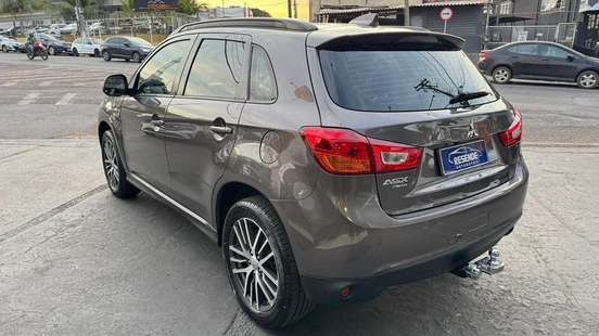 MITSUBISHI-ASX-2017