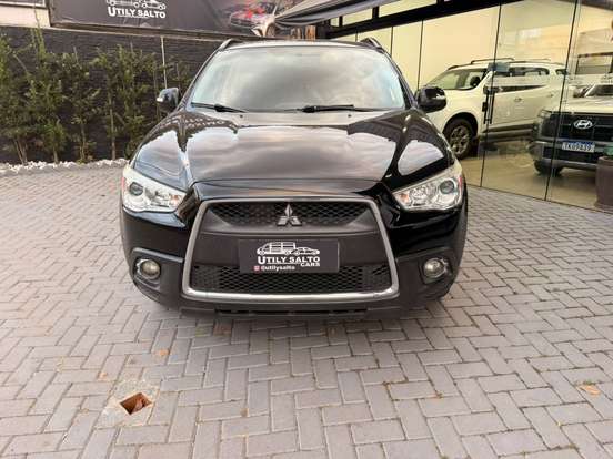 MITSUBISHI-ASX-2011