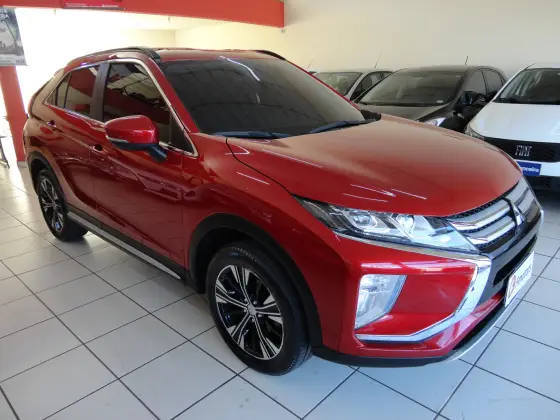 MITSUBISHI ECLIPSE CROSS 1.5 MIVEC TURBO GASOLINA HPE CVT MITSUBISHI ECLIPSE CROSS 1.5 MIVEC TURBO GASOLINA HPE CVT