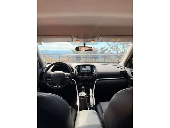 MITSUBISHI-ECLIPSE CROSS-2024