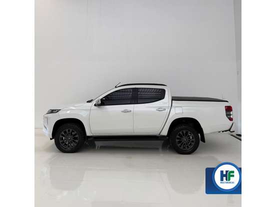 MITSUBISHI-L200 TRITON-2.4 16V TURBO DIESEL SPORT HPE CD 4P 4X4 AUTOMÁTICO MITSUBISHI-L200 TRITON-2024